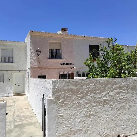 Casa La Gaviota En El Centro De Zahara *